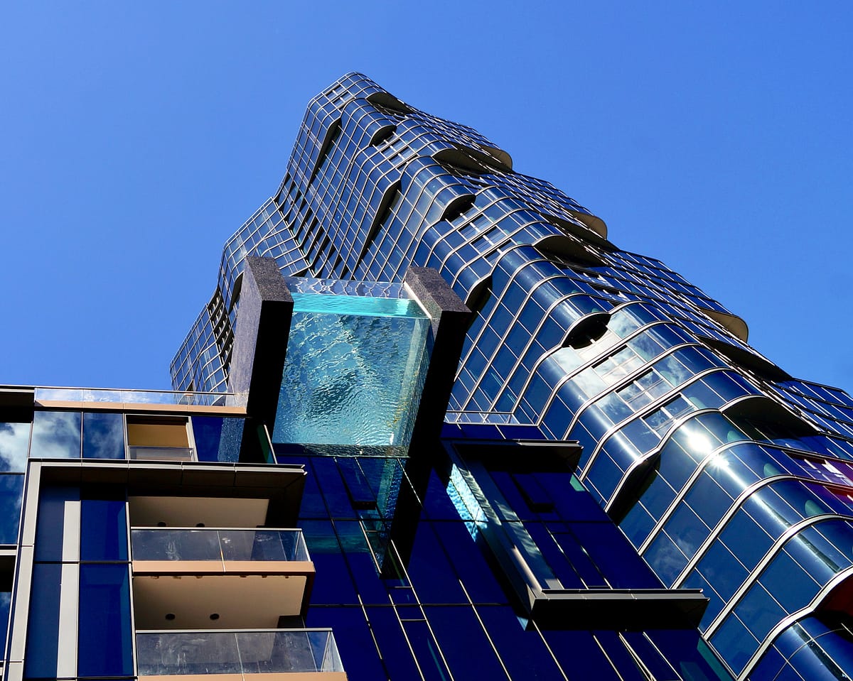 Anaha Tower Honolulu, HI Underwater Glazing International